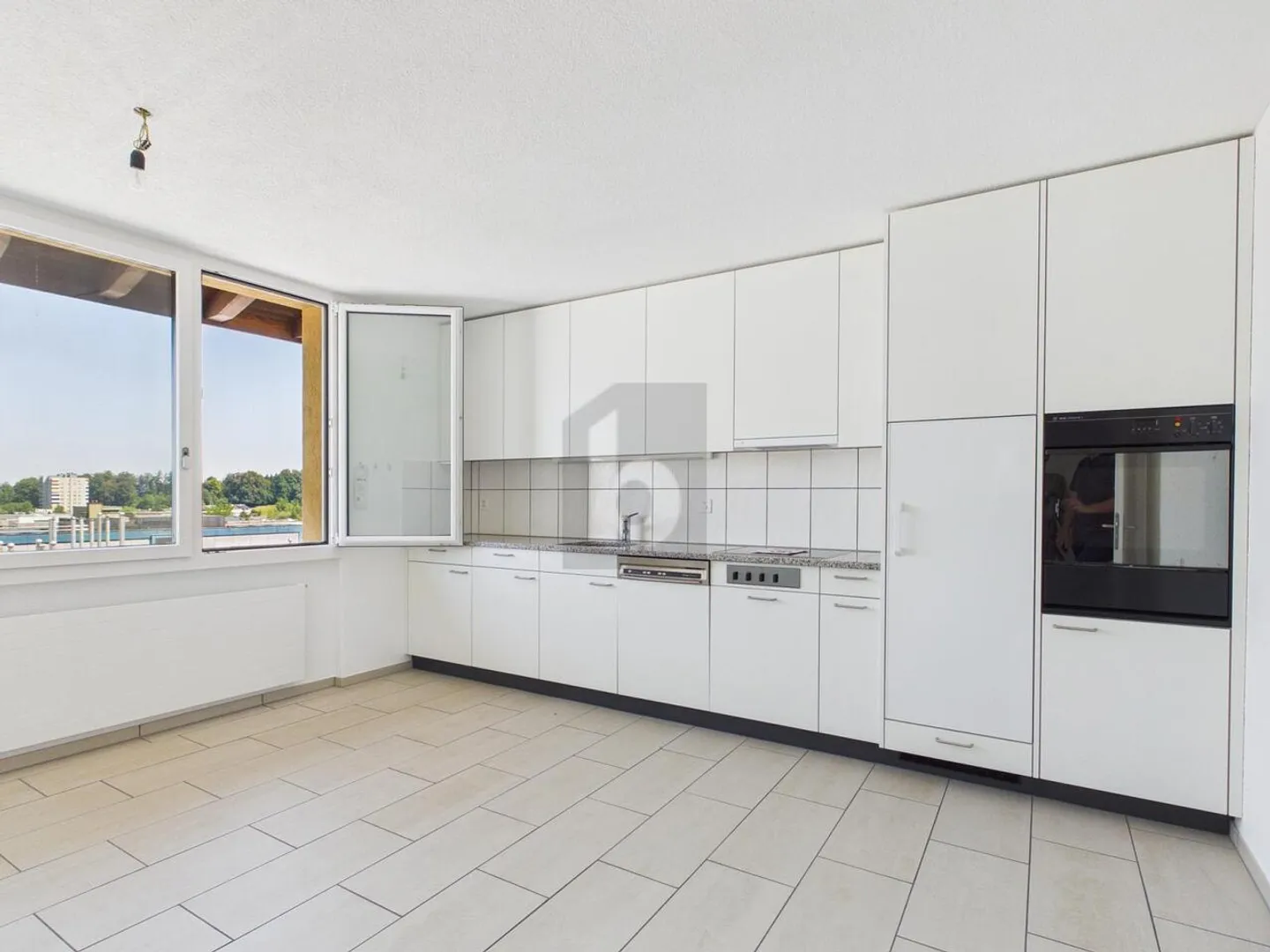 Renovierte Wohnung mit Aussicht - Foto 4 von 6