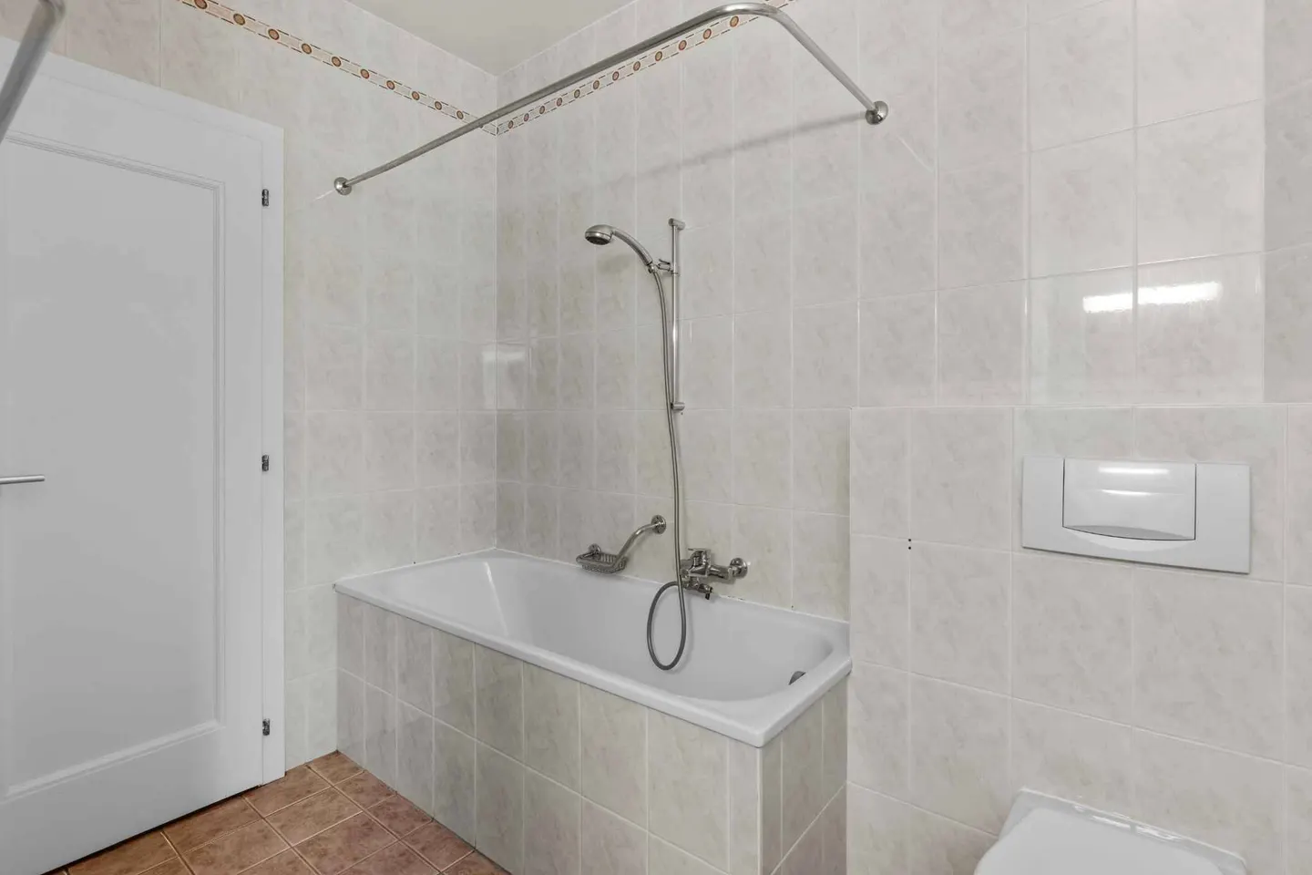 Elegante Villa Familiare a Genthod - Foto 8 di 13