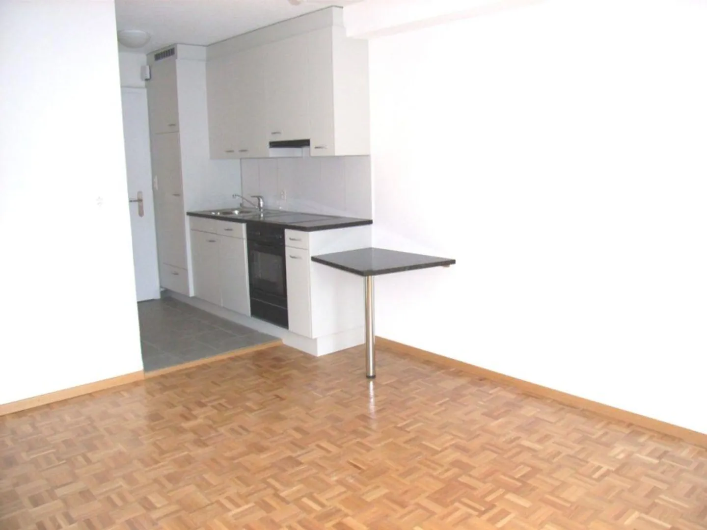 Appartamento 1 camera in una posizione centrale - Foto 2 di 5