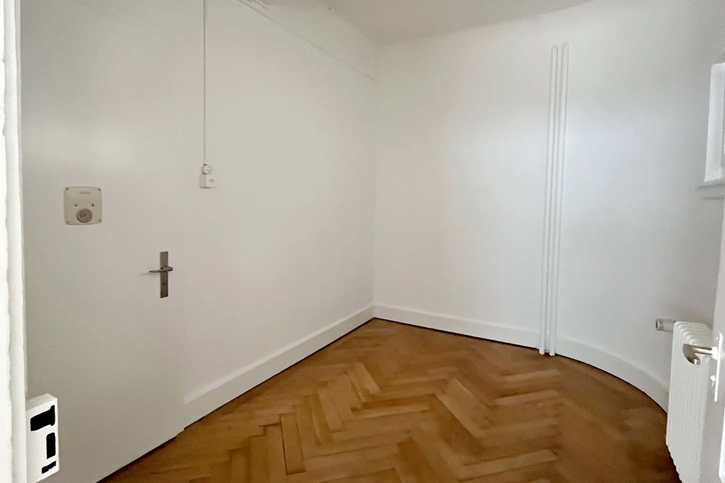 Ladenfläche an zentraler Lage zwischen dem Bahnhof Baden und der Badstrasse - Foto 10 von 11