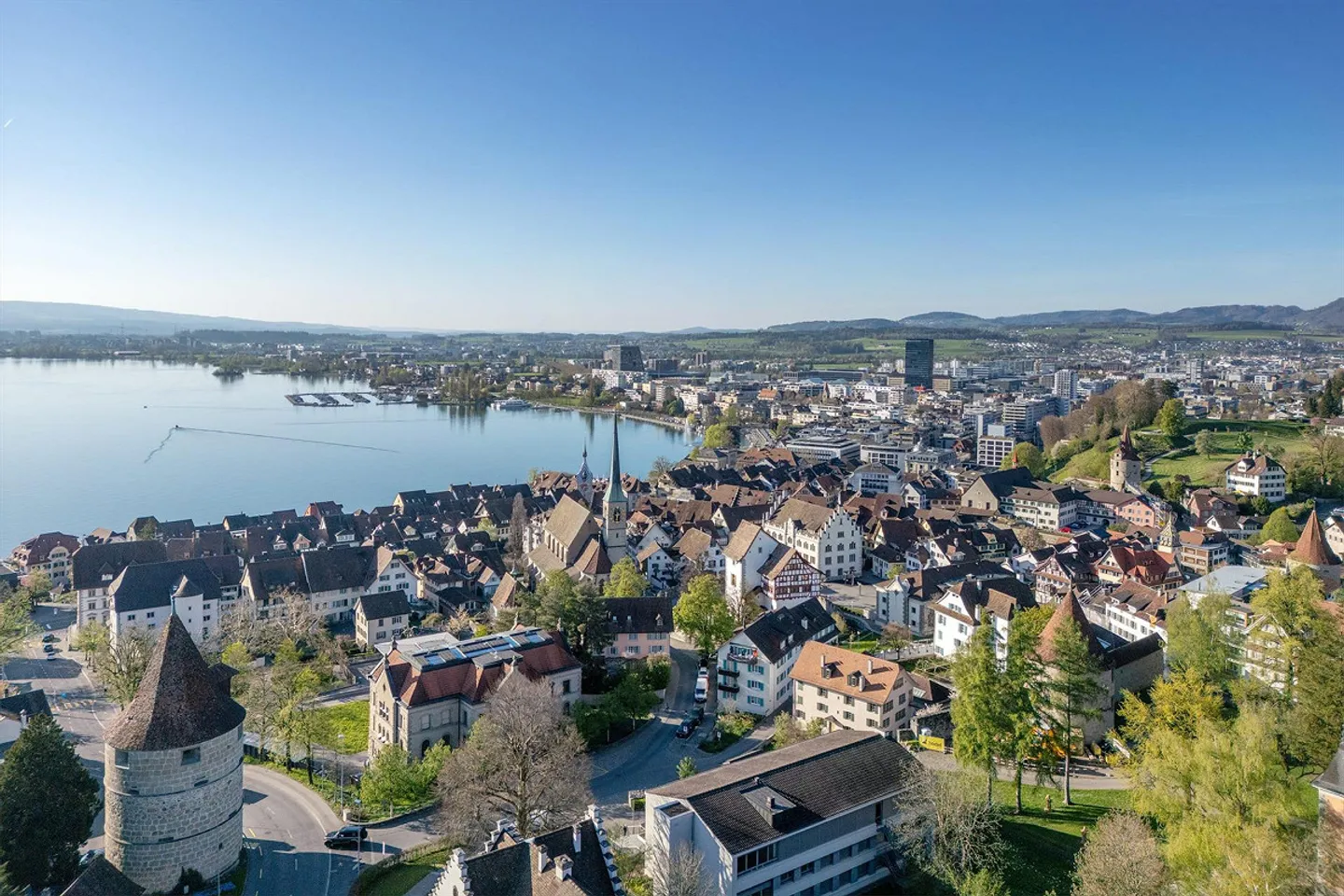 Repräsentative Stadtvilla der Extraklasse in Zug - Foto 2 von 2