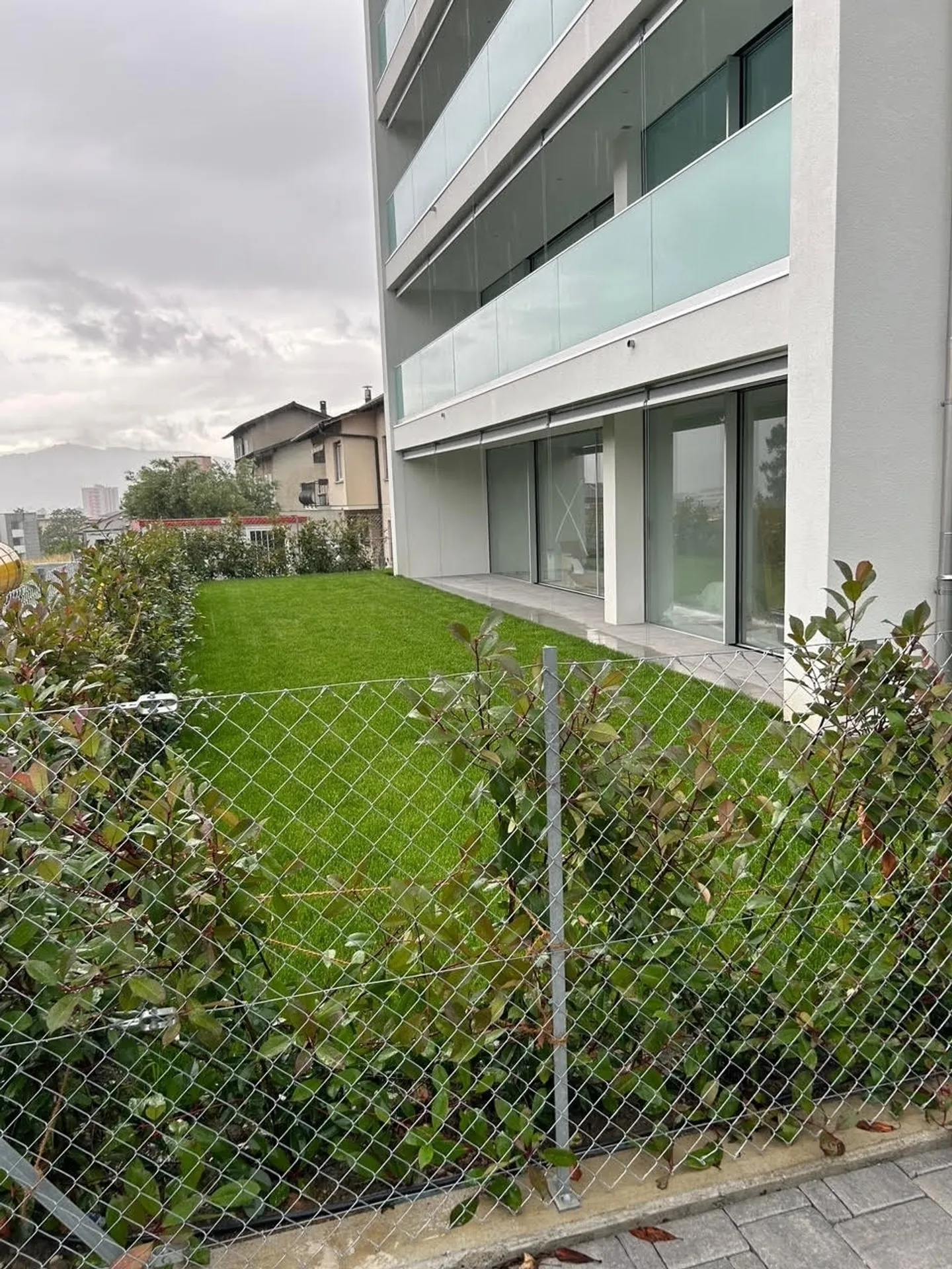 Appartement moderne et confortable de 4,5 pièces à Vacallo : espace, luxe et confort - Photo 6 sur 7