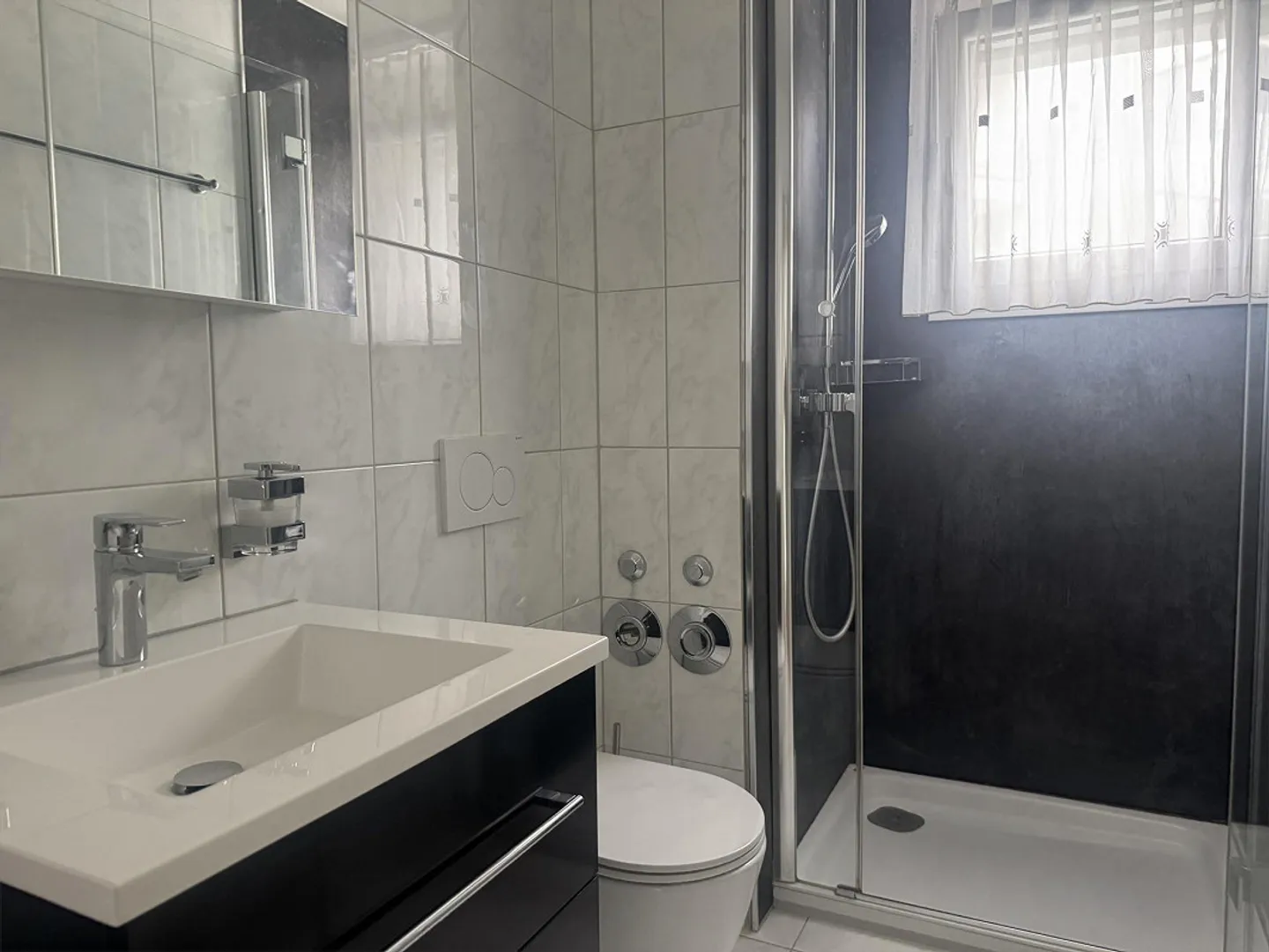 Appartement de jardin spacieux avec beaucoup de calme et d'espace - Photo 8 sur 15