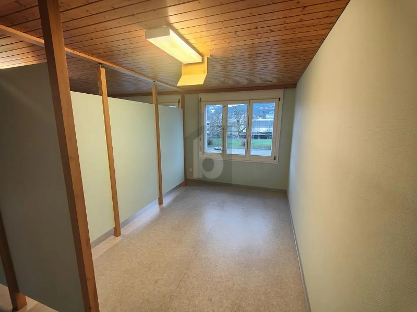 Attractive Office Space in Lüchingen - Photo 2 of 6