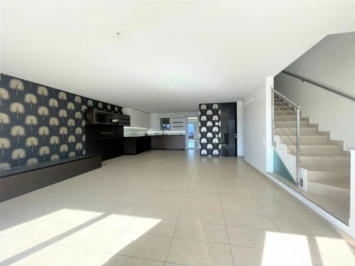 House in Row House Complex with Lake View - NEGOTIABLE PRICE - Photo 3 of 25