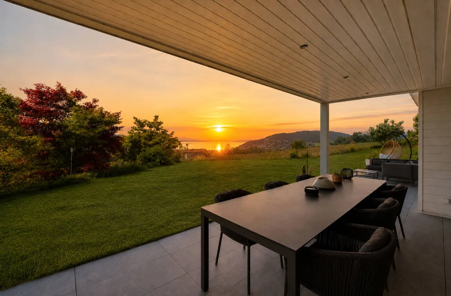 Charmante Villa mit Seeblick - Foto 9 von 13