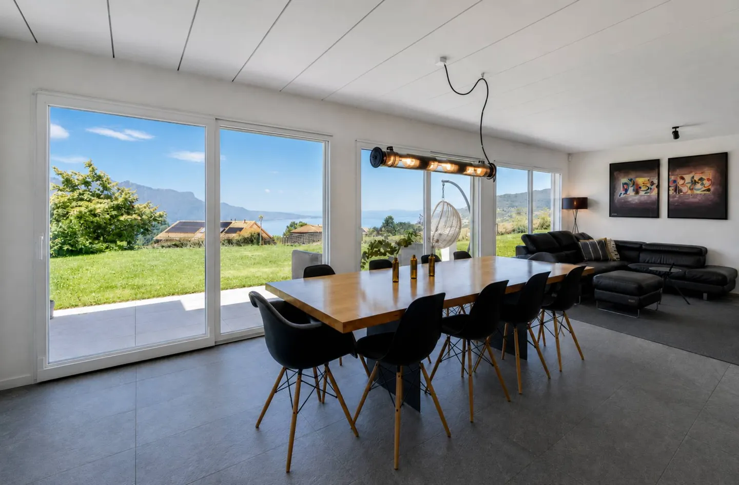 Charmante Villa mit Seeblick - Foto 10 von 13