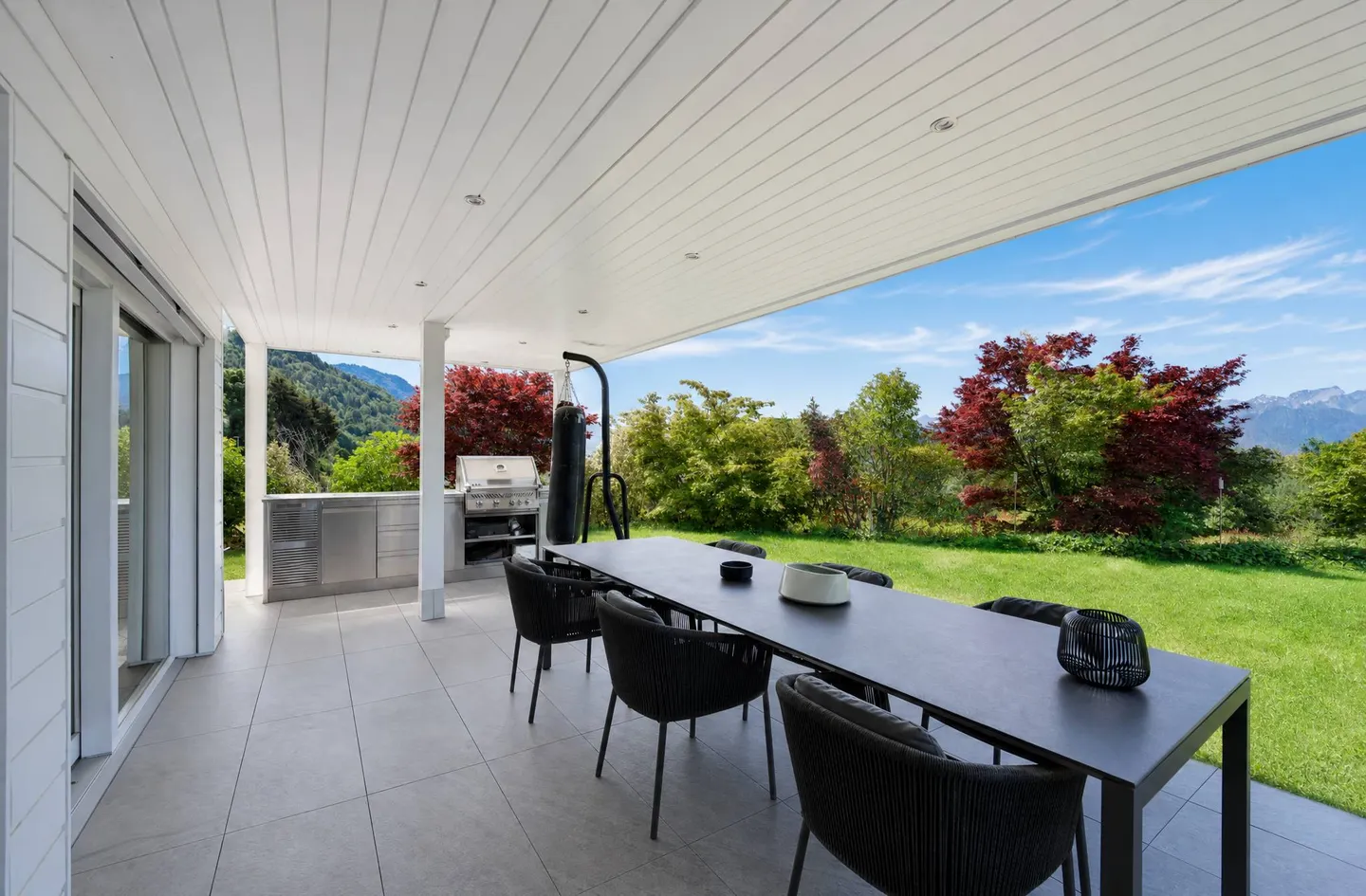 Charmante Villa mit Seeblick - Foto 8 von 13