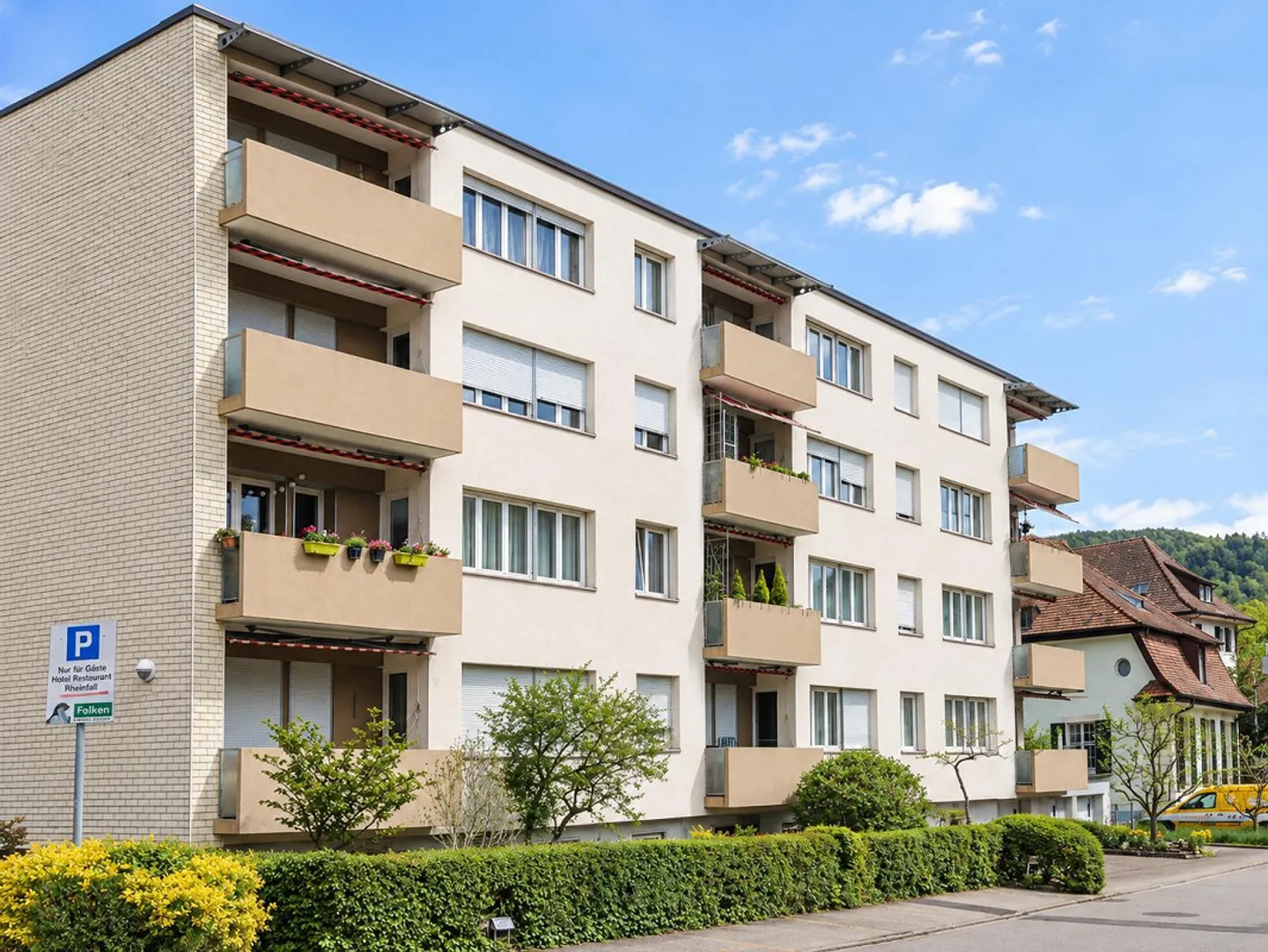 Charmante appartement 2 pièces à Neuhausen am Rheinfall - Photo 1 sur 8