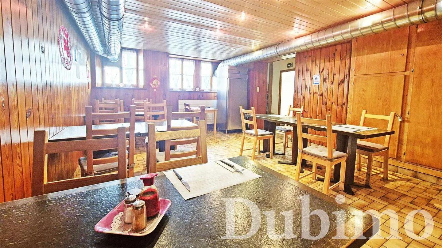 Restaurant in Sainte-Croix - Photo 2 of 5