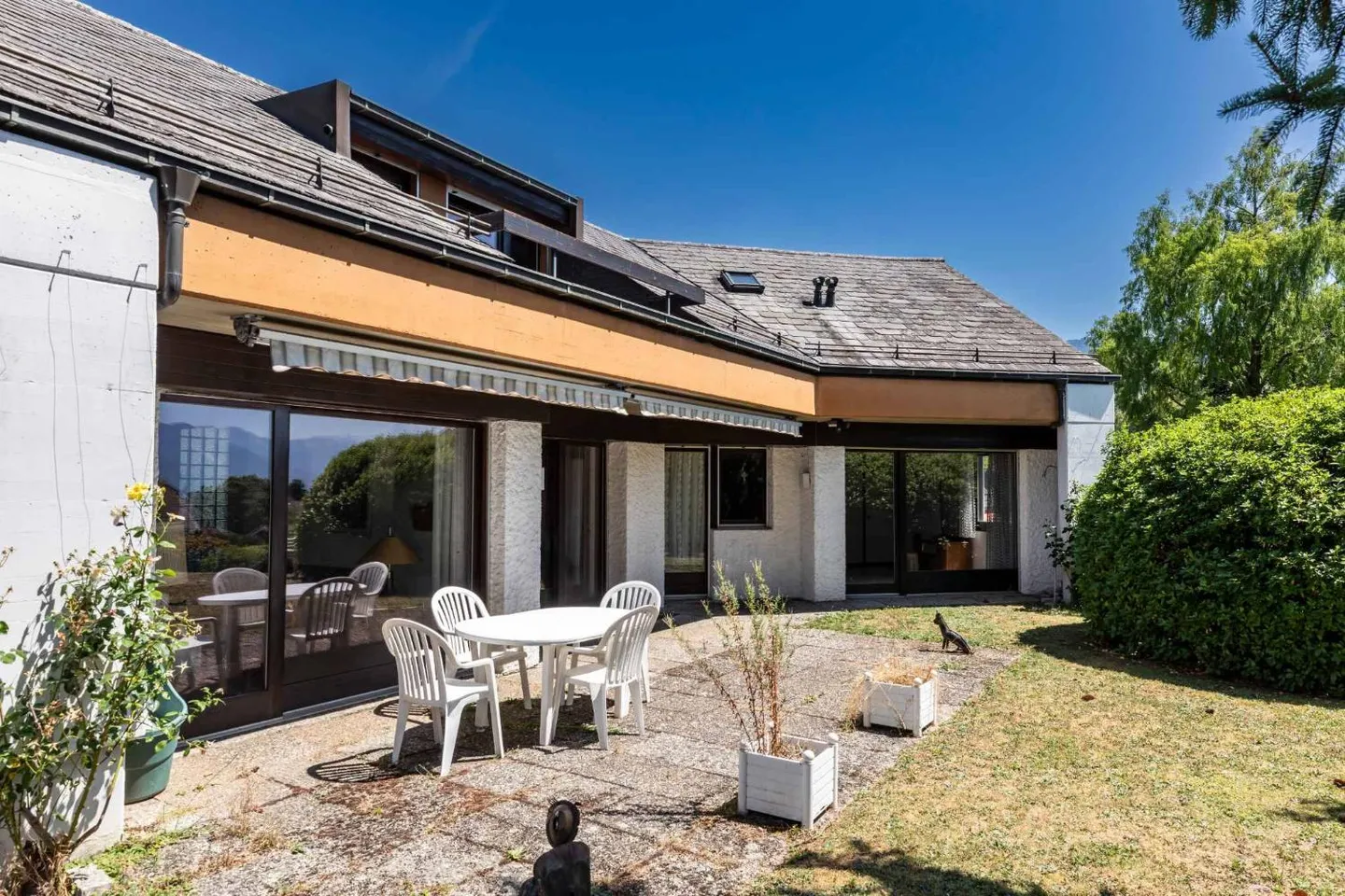 Villa d'architetto dal carattere senza tempo - Foto 7 di 7