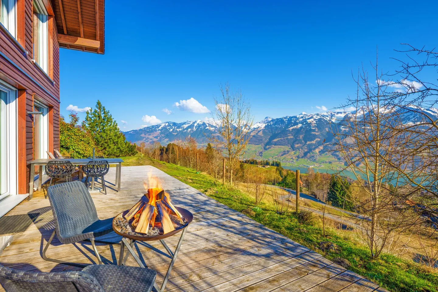 Modern Dream House - Close to Nature with Breathtaking Views - Photo 2 of 10