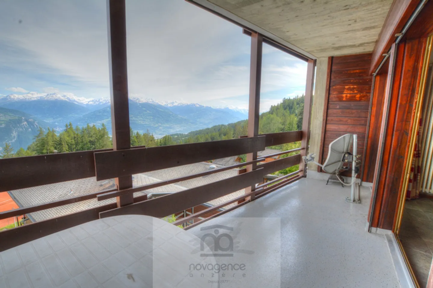 Renovated Apartment with Alpine View - Photo 10 of 11