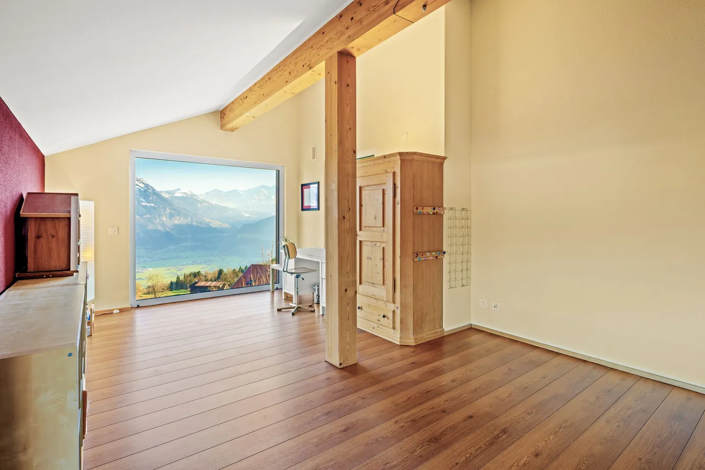 Modern Dream House - Close to Nature with Breathtaking Views - Photo 7 of 10