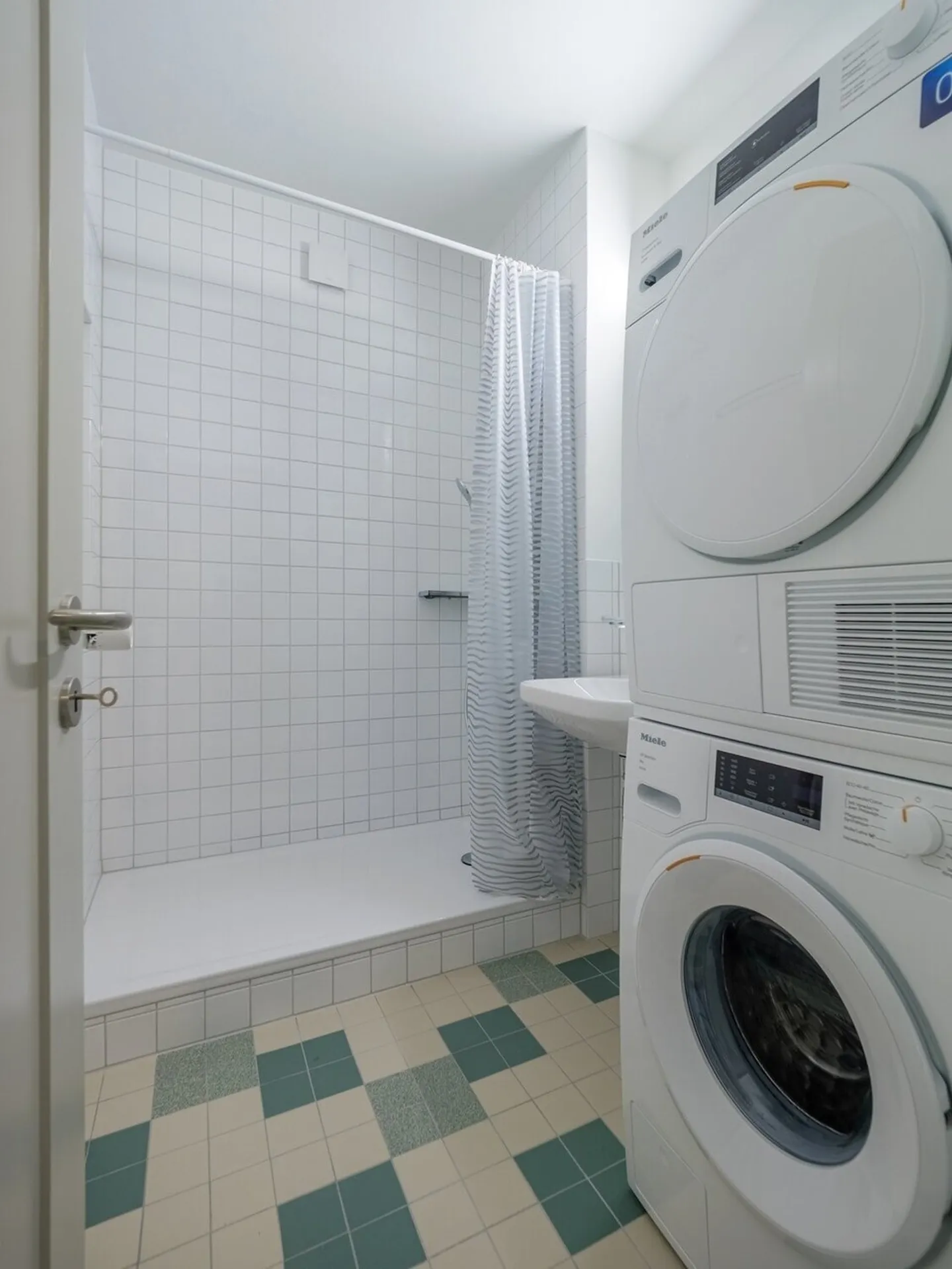 «Neue 4.5-Zimmer-Wohnungen im Herzen von Freiburg» - Foto 10 von 11