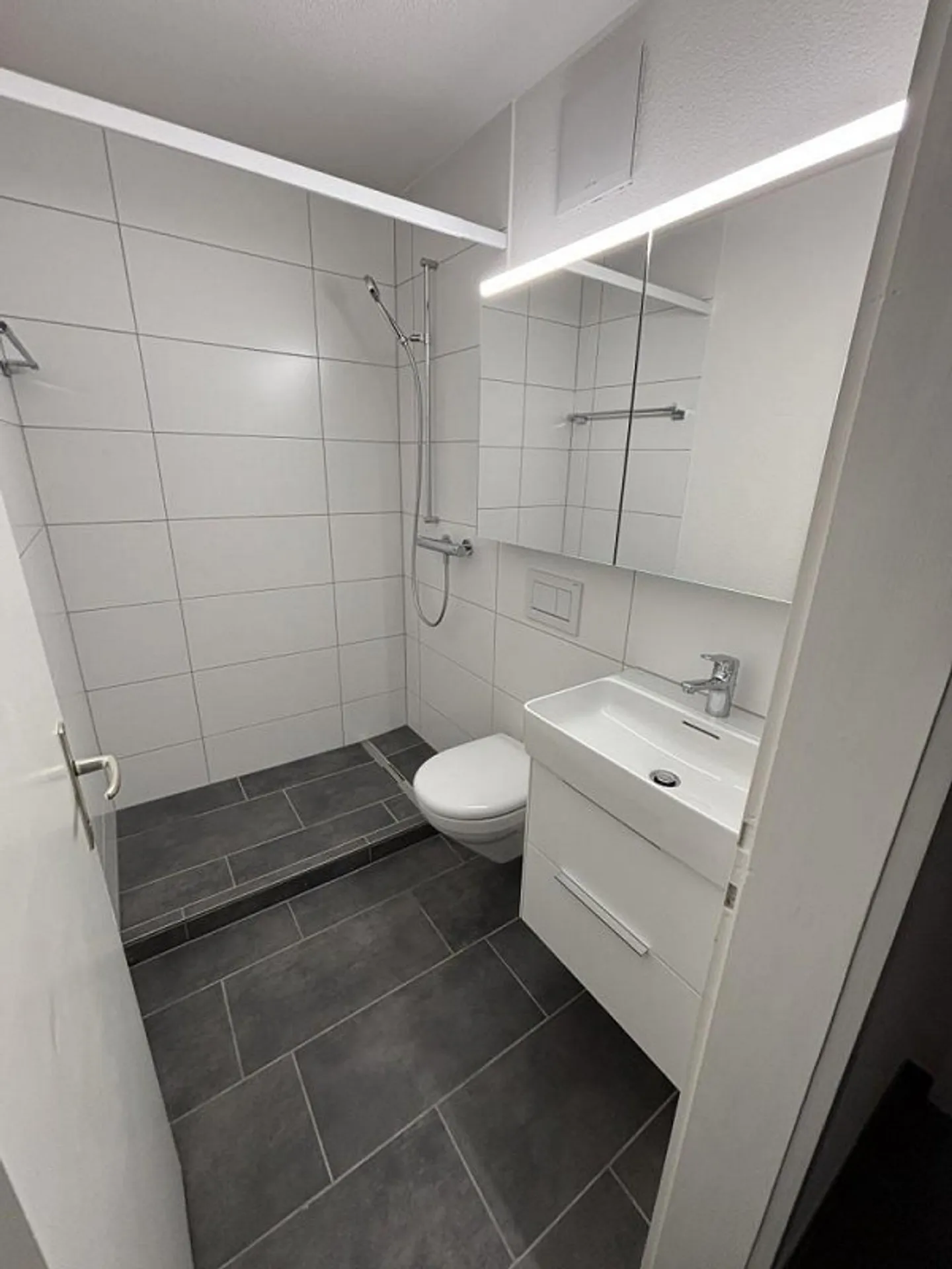 Renoviertes Studio mit Balkon - Foto 6 von 6