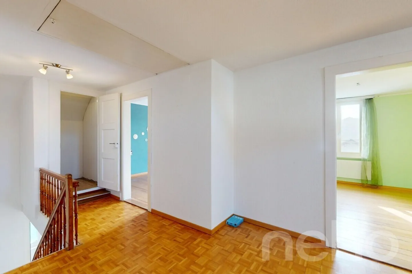 Casa indipendente in una posizione tranquilla con molto spazio - Foto 8 di 13