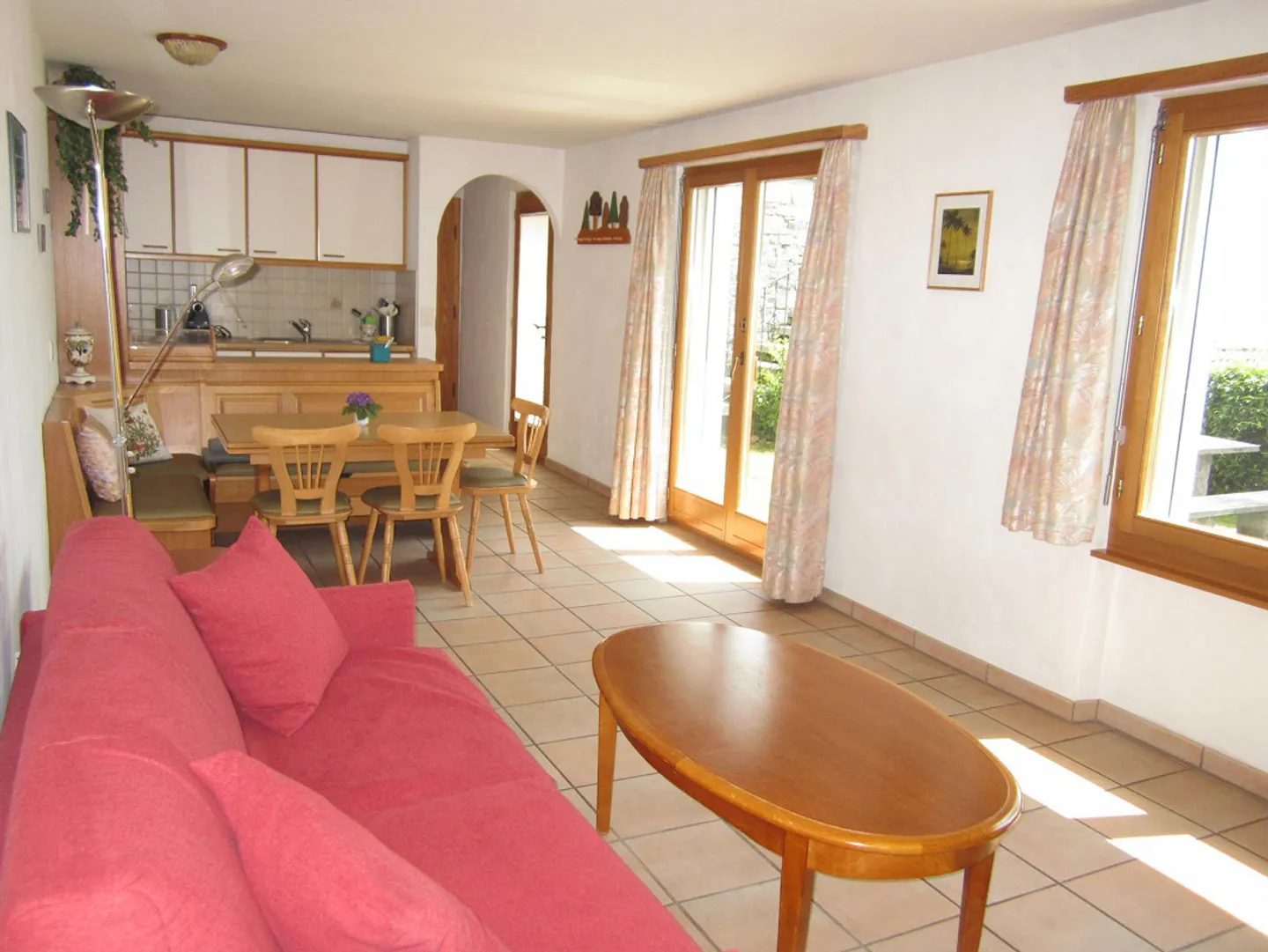 Möblierte Wohnung mit Garten - Foto 2 von 9