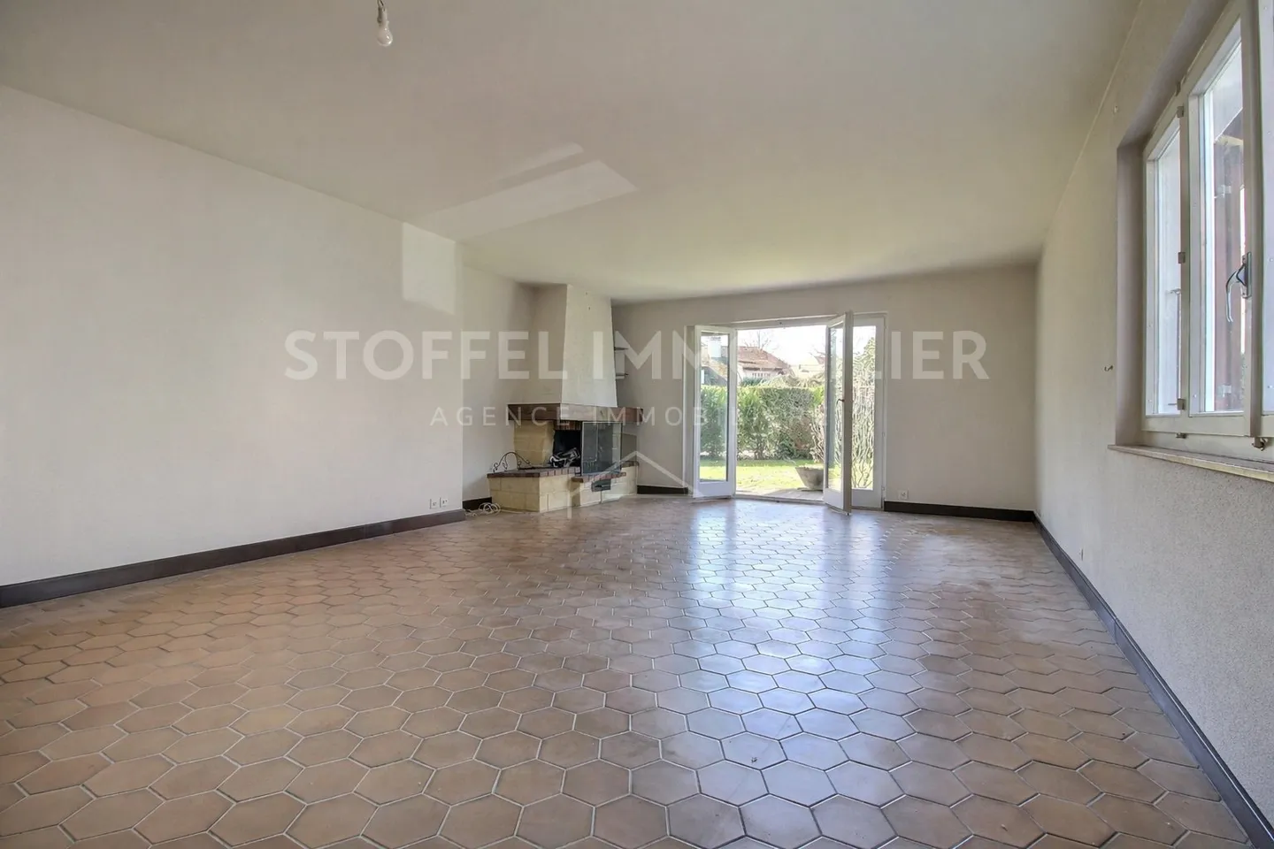 Charmante Villa Mitoyenne - Photo 3 sur 11