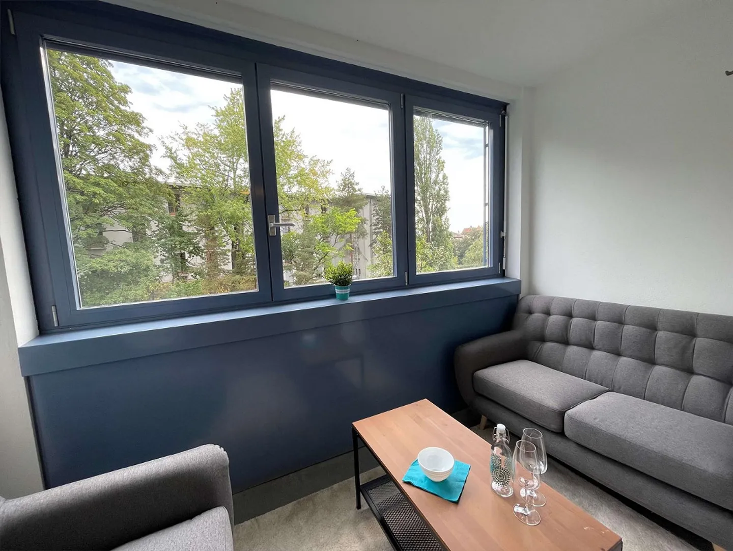 Furnished Room in Modern Apartment - Photo 2 of 25
