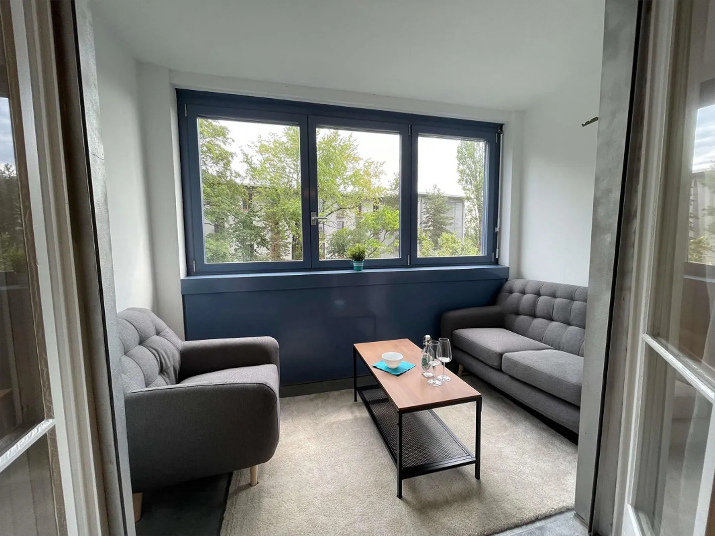 Furnished Room in Modern Apartment - Photo 6 of 25