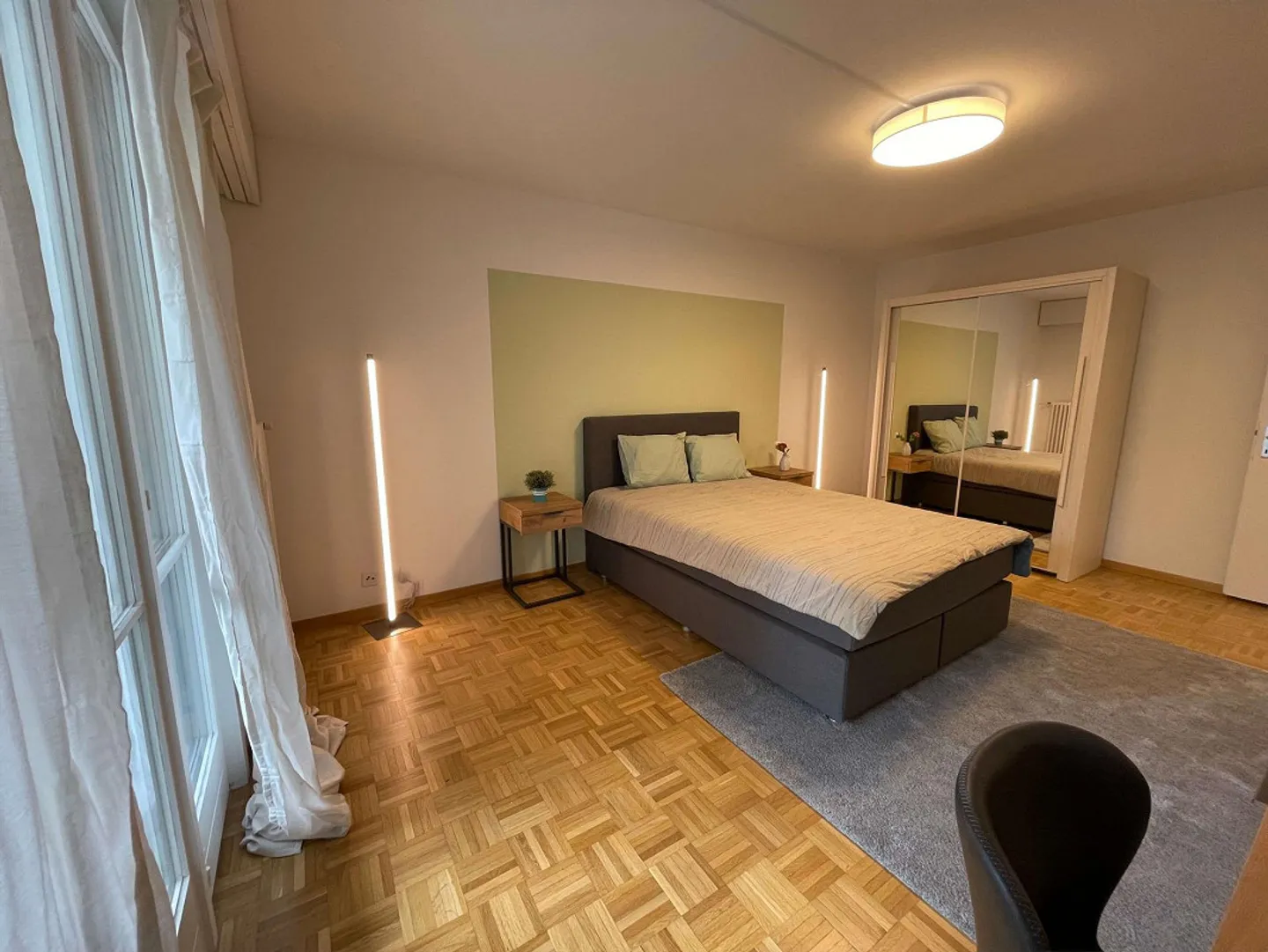 Furnished Room in Modern Apartment - Photo 8 of 25