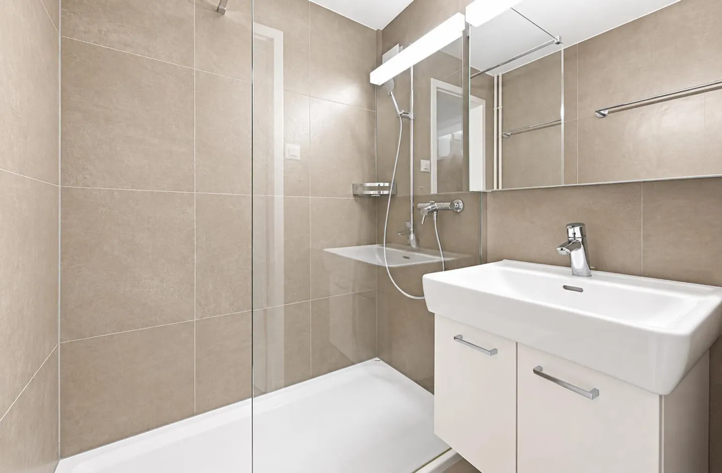Appartement moderne de 4 pièces dans le quartier de Länggass - Photo 4 sur 14