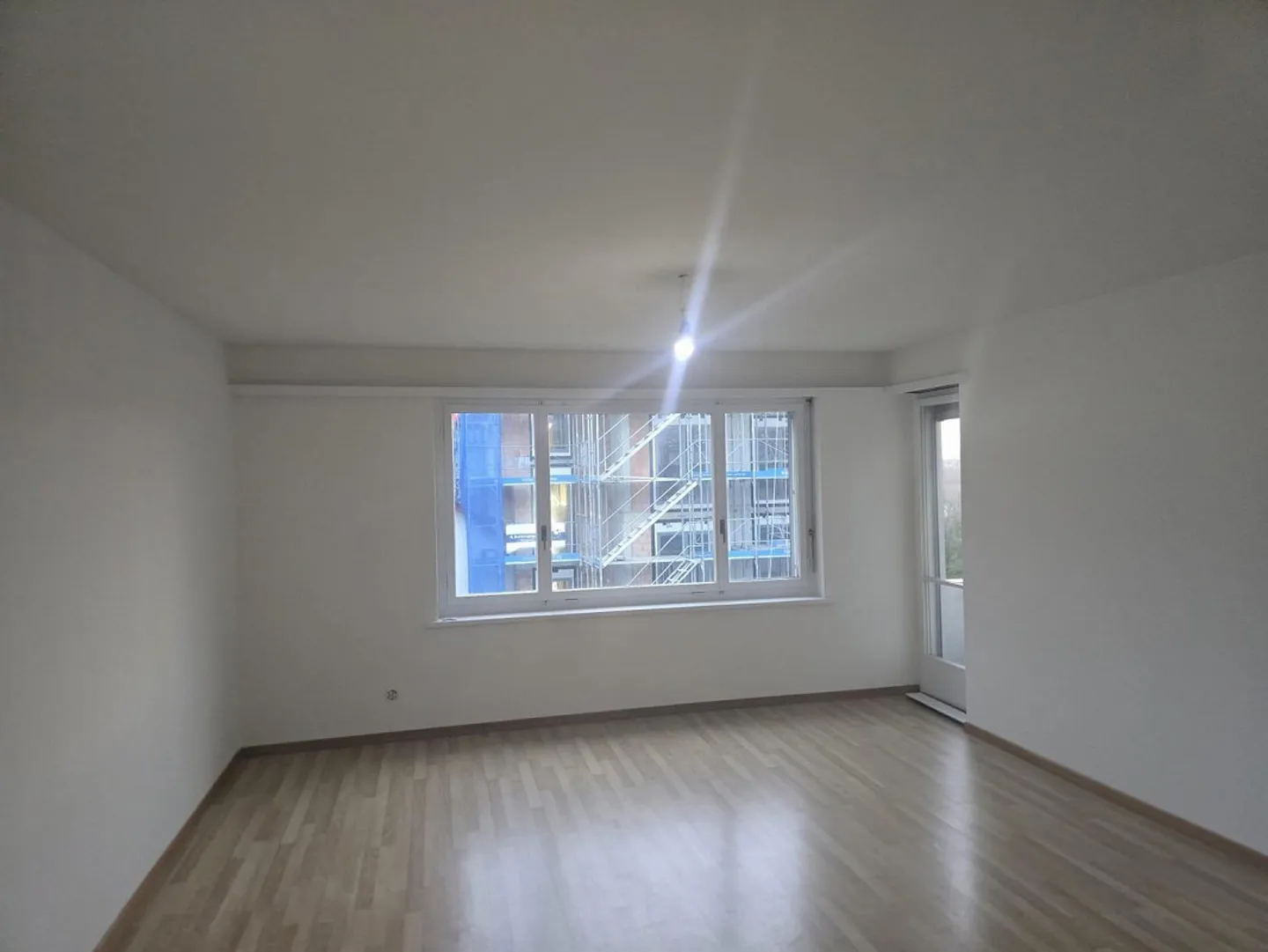 Modernes Apartment in zentraler Lage - Foto 1 von 7