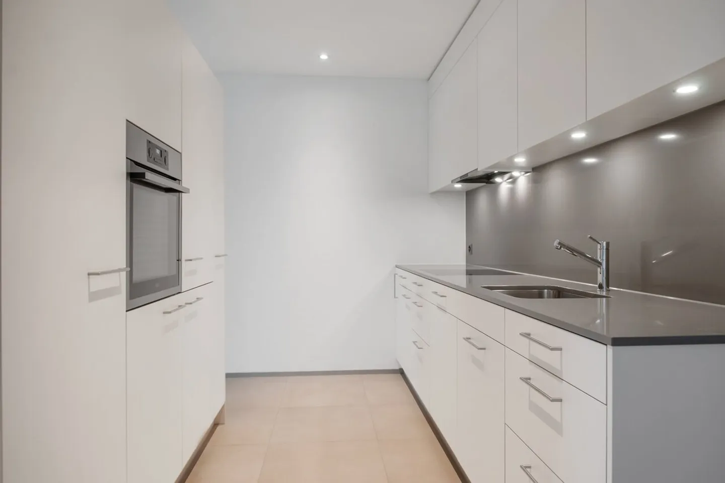 Appartement moderne 3.5 pièces - Photo 2 sur 9