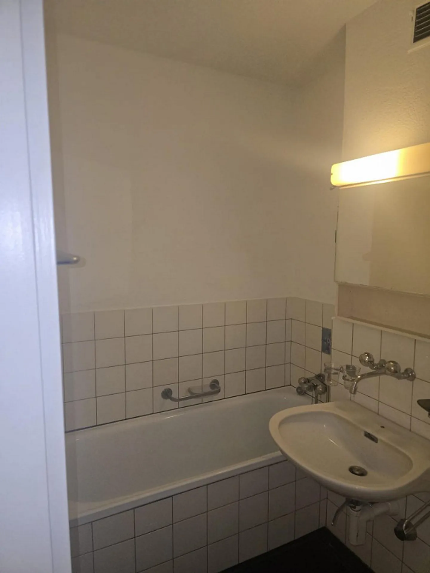 Modernes Apartment in zentraler Lage - Foto 6 von 7