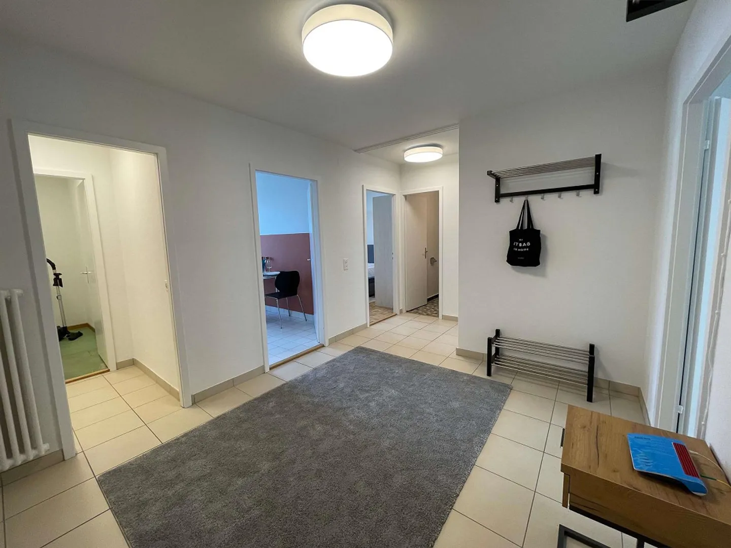 Furnished Room in Modern Apartment - Photo 25 of 25