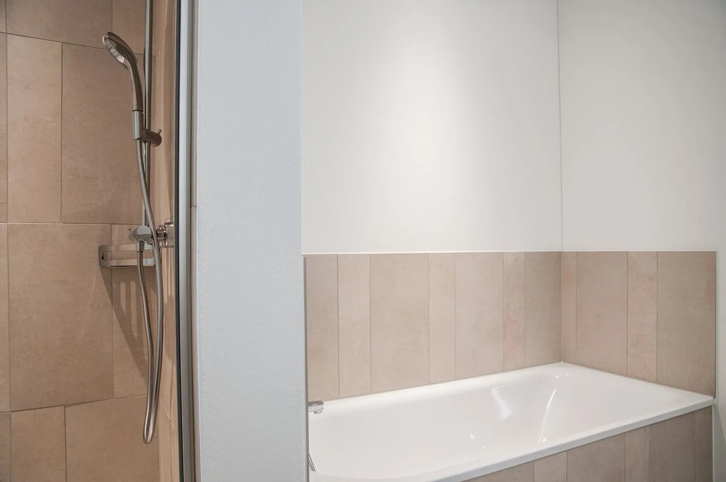 Appartement moderne 3.5 pièces - Photo 8 sur 9
