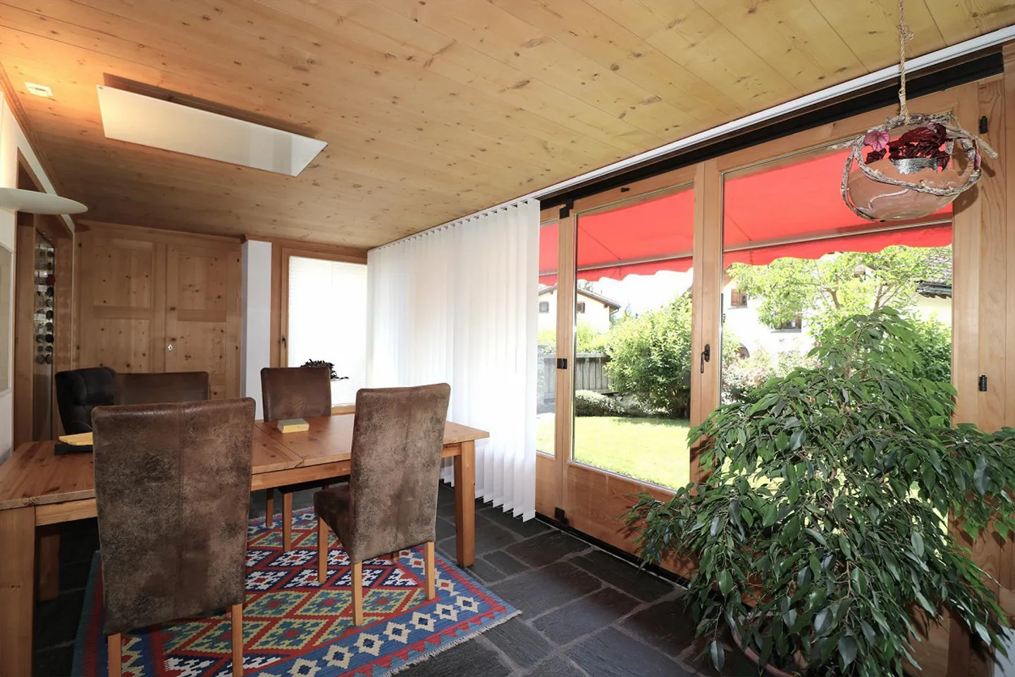 Charming two-family house with mountain view in Laax - Photo 3 of 30