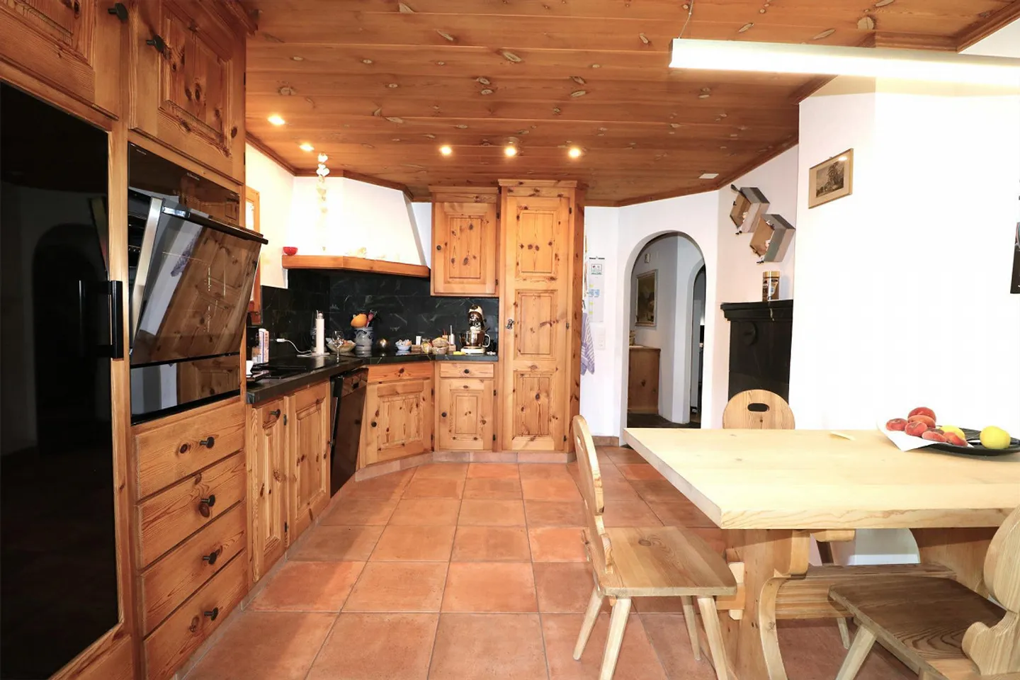 Charming two-family house with mountain view in Laax - Photo 6 of 30