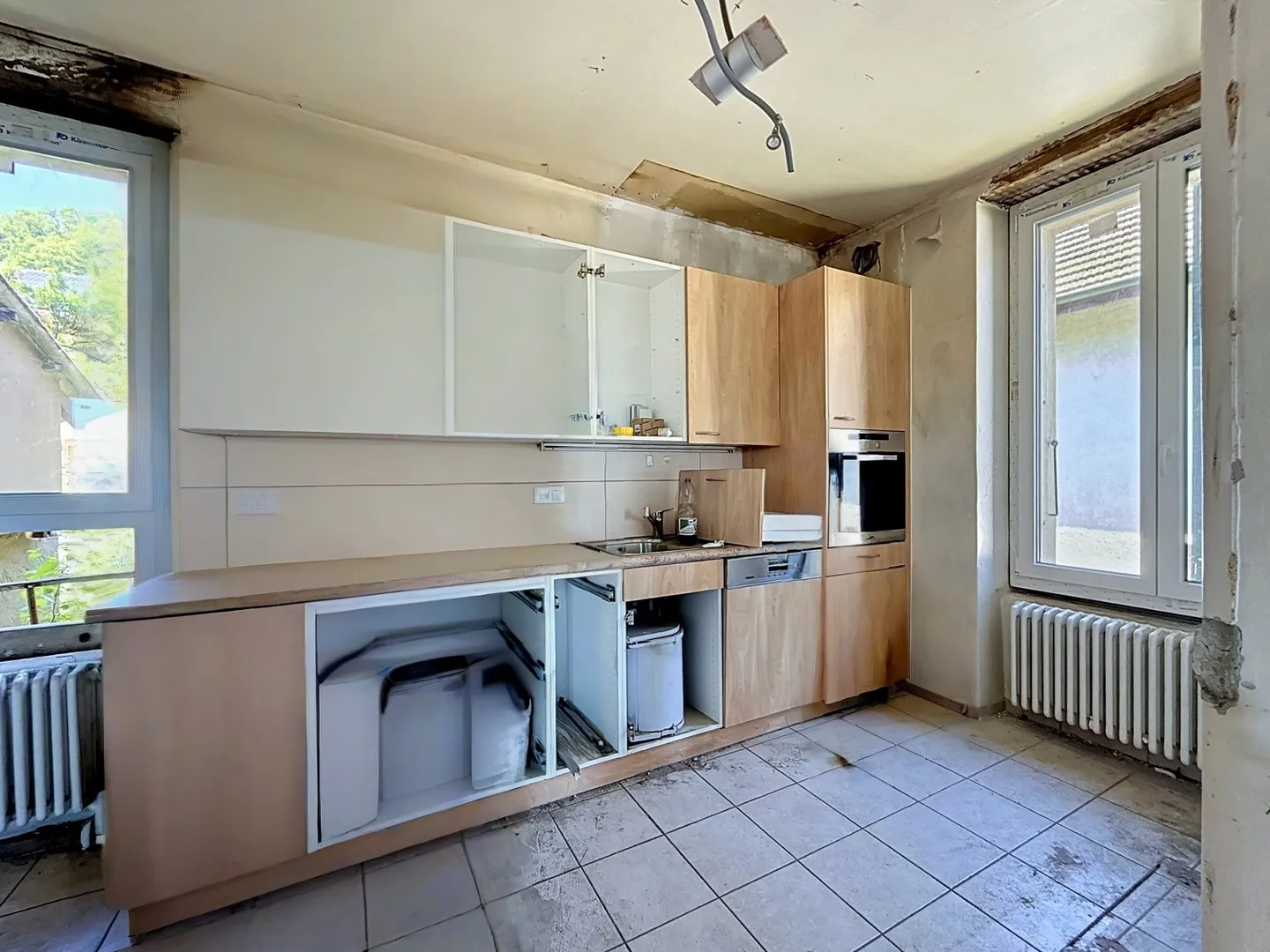 Villa with enormous potential in Cressier to renovate - Photo 5 of 13