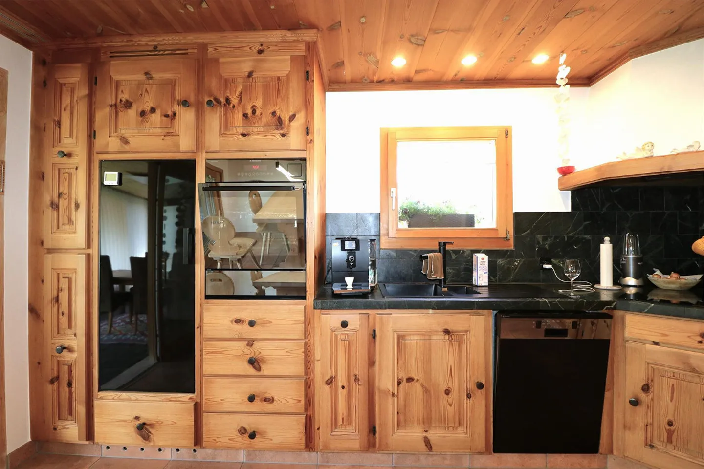 Charming two-family house with mountain view in Laax - Photo 7 of 30