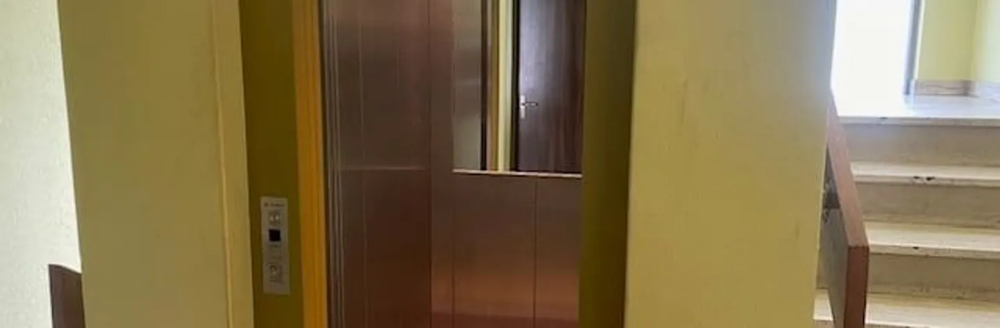 Très belle et bien entretenue appartement de 6 pièces au centre de Visp incluant un garage individuel à vendre - Photo 2 sur 25