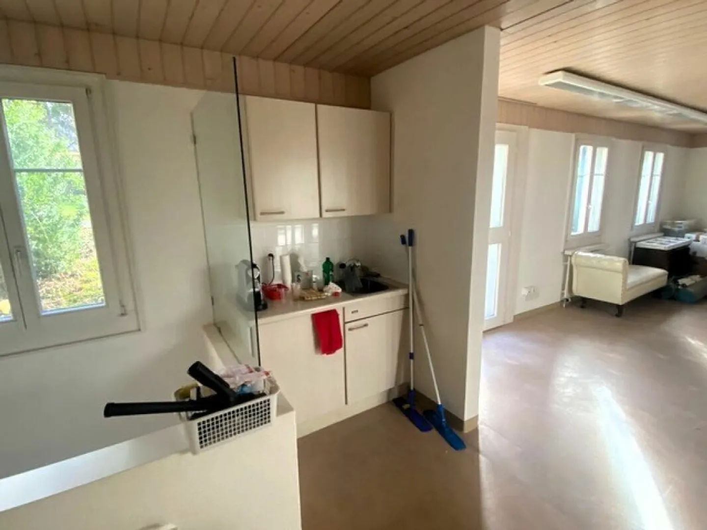 Attractive commercial space in the center of Meilen - Photo 8 of 8