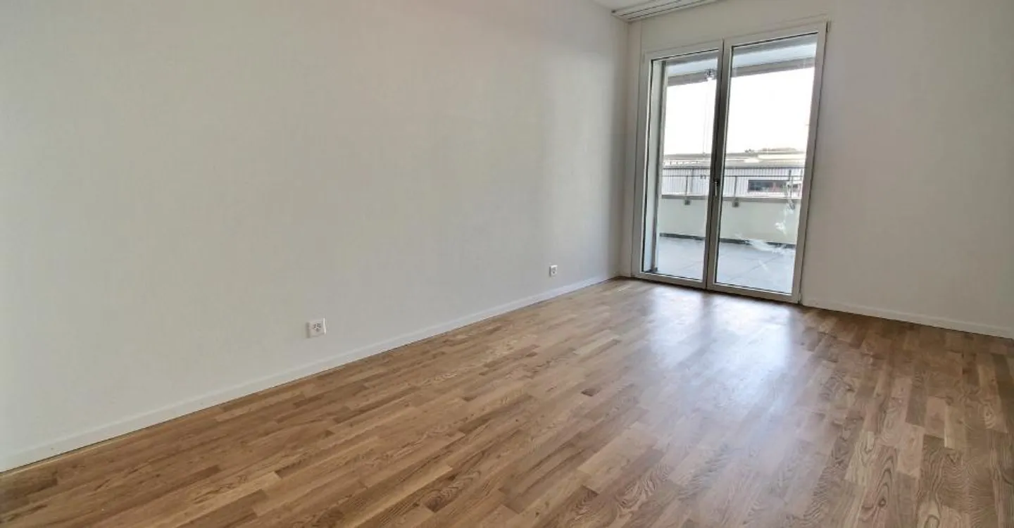 New high-end apartment – 5.5 rooms - Photo 8 of 12