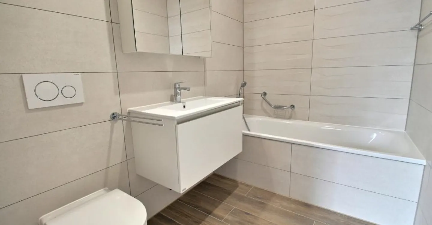 New high-end apartment – 5.5 rooms - Photo 9 of 12