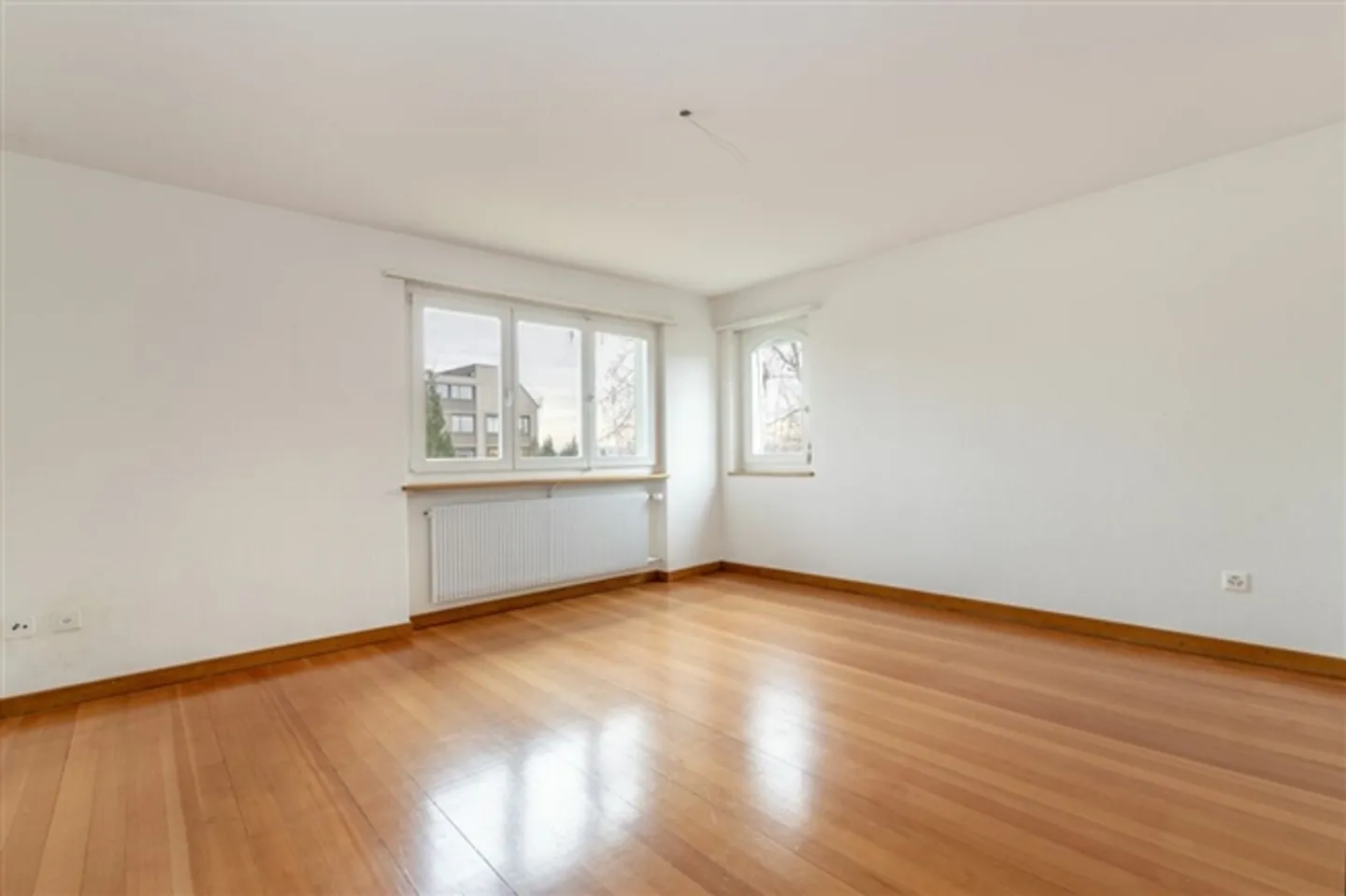 Casa unifamiliare idilliaca con giardino e fascino in un quartiere adatto alle famiglie - Foto 10 di 20