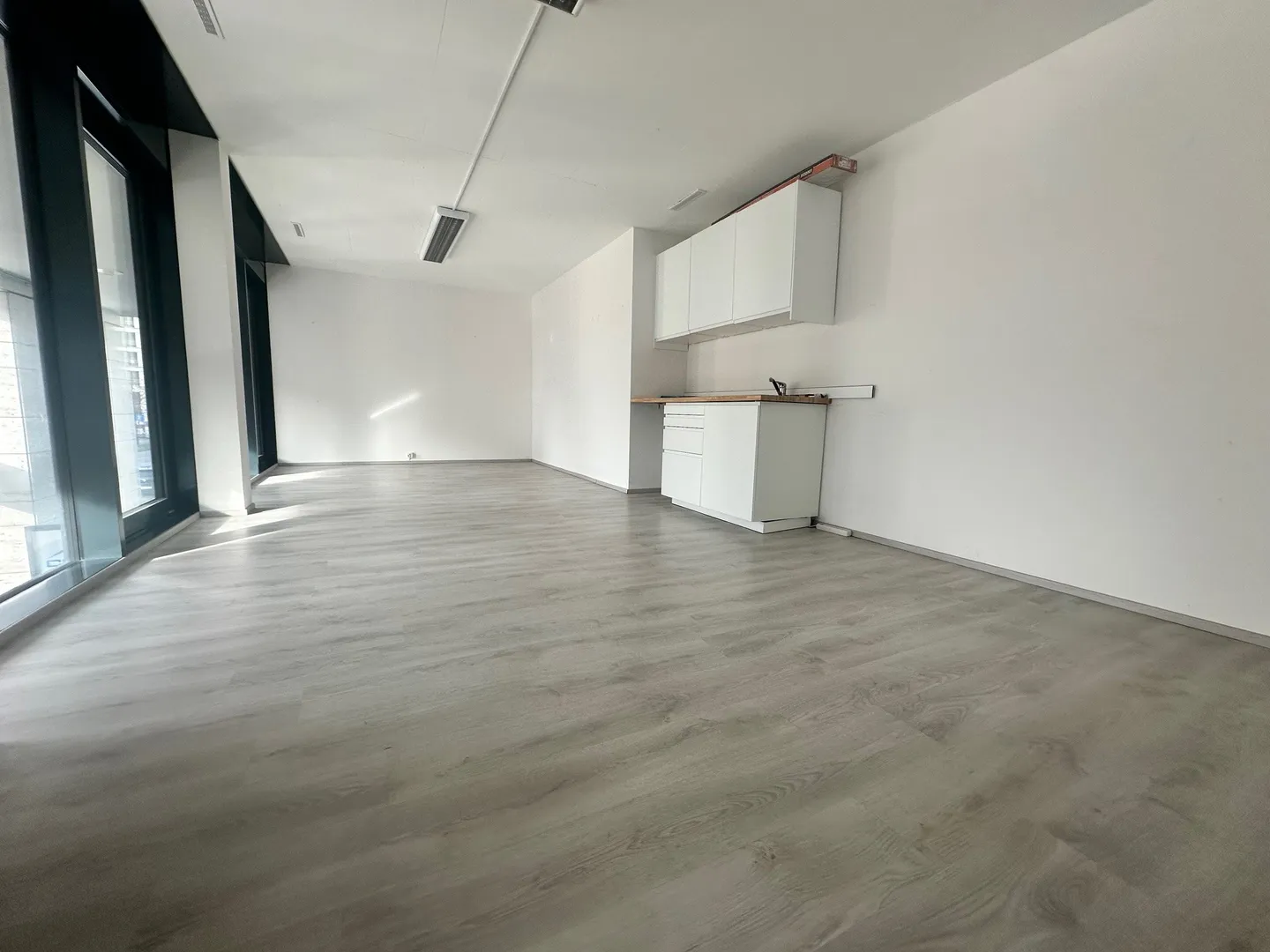 Attraktive Bürofläche zu Vermieten - Foto 8 von 8