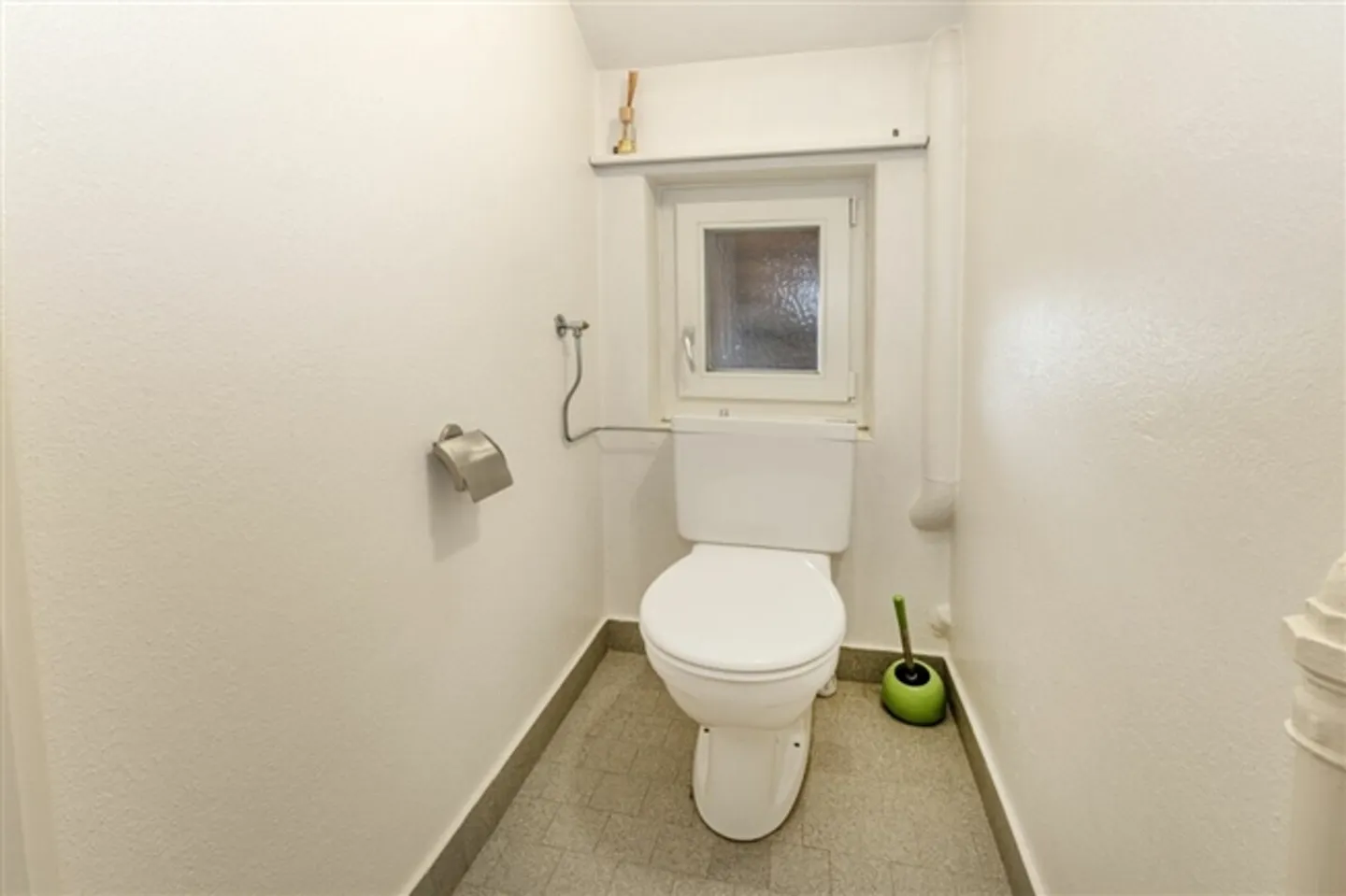 Casa unifamiliare idilliaca con giardino e fascino in un quartiere adatto alle famiglie - Foto 13 di 20