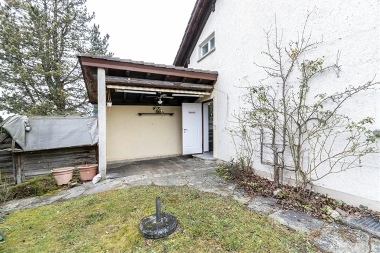 Casa unifamiliare idilliaca con giardino e fascino in un quartiere adatto alle famiglie - Foto 14 di 20