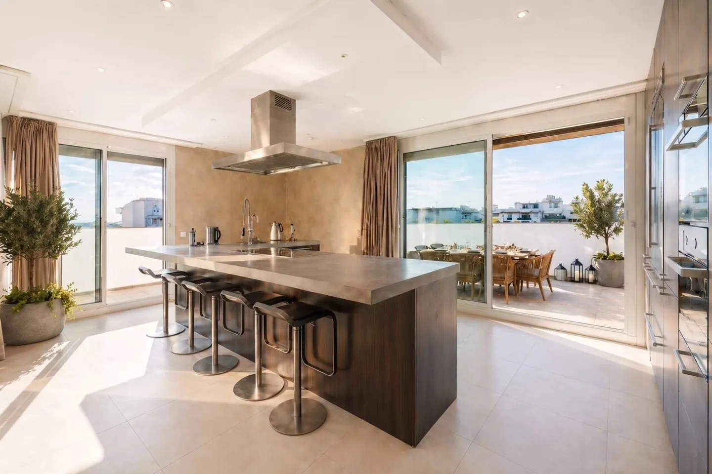 Exclusivity - Superb contemporary penthouse in the heart of Saint-Jean - Photo 4 of 10