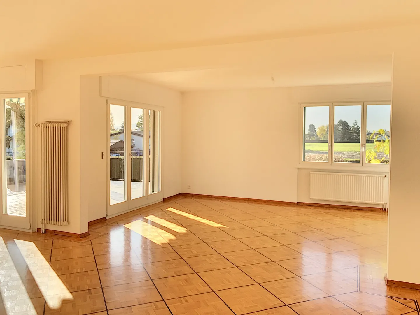 Charmante Villa mit Pool - Foto 4 von 9