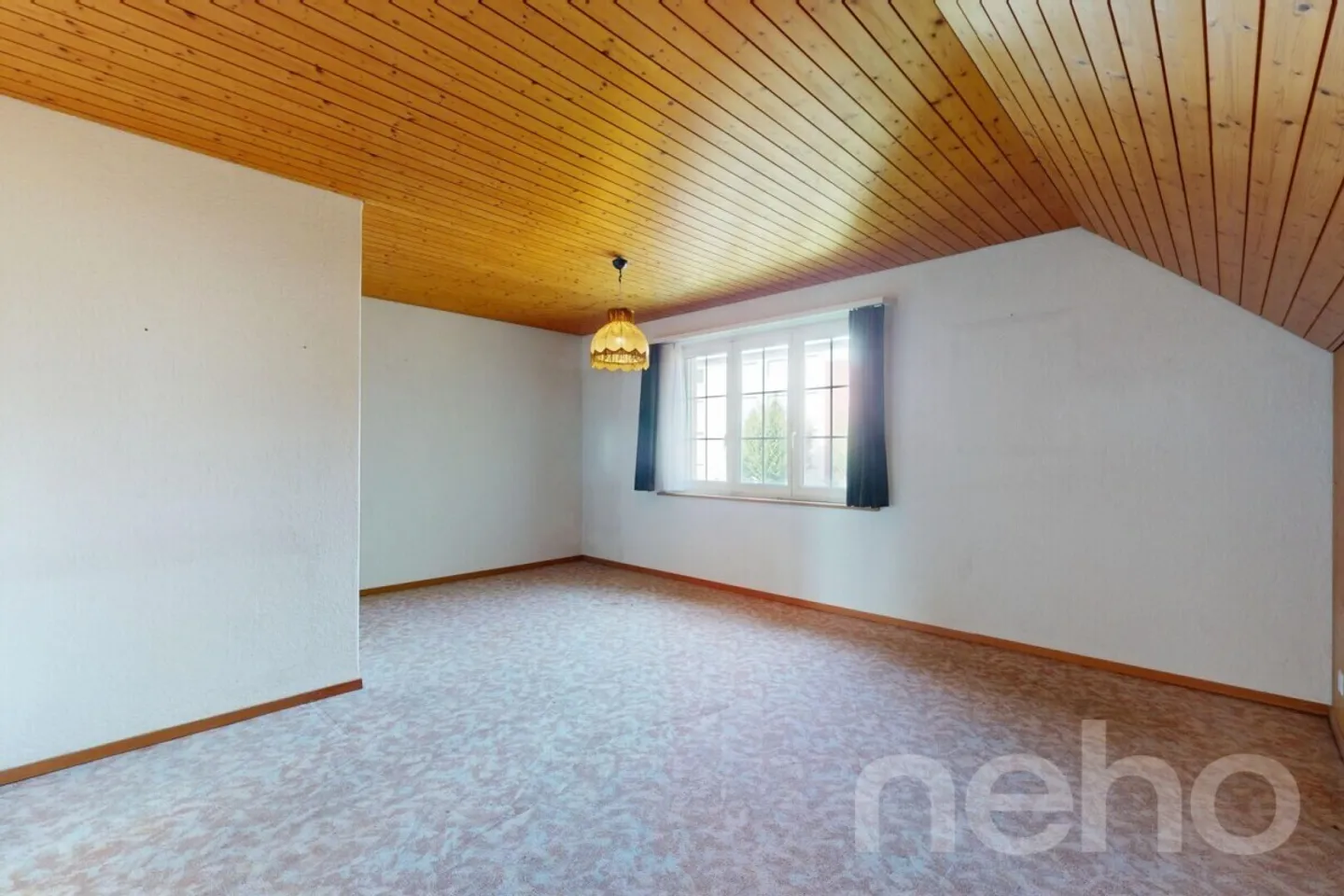Idyllisches 5-Zimmer-Haus mit Gartenparadies an der Dünnern - Foto 5 von 11