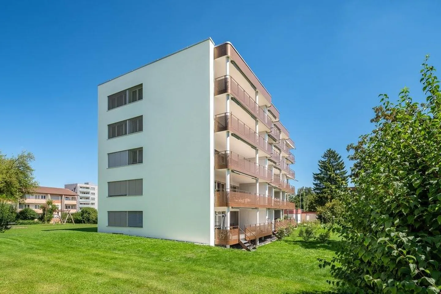 Appartamento affascinante 2.5 stanze a Dietlikon - Foto 2 di 9