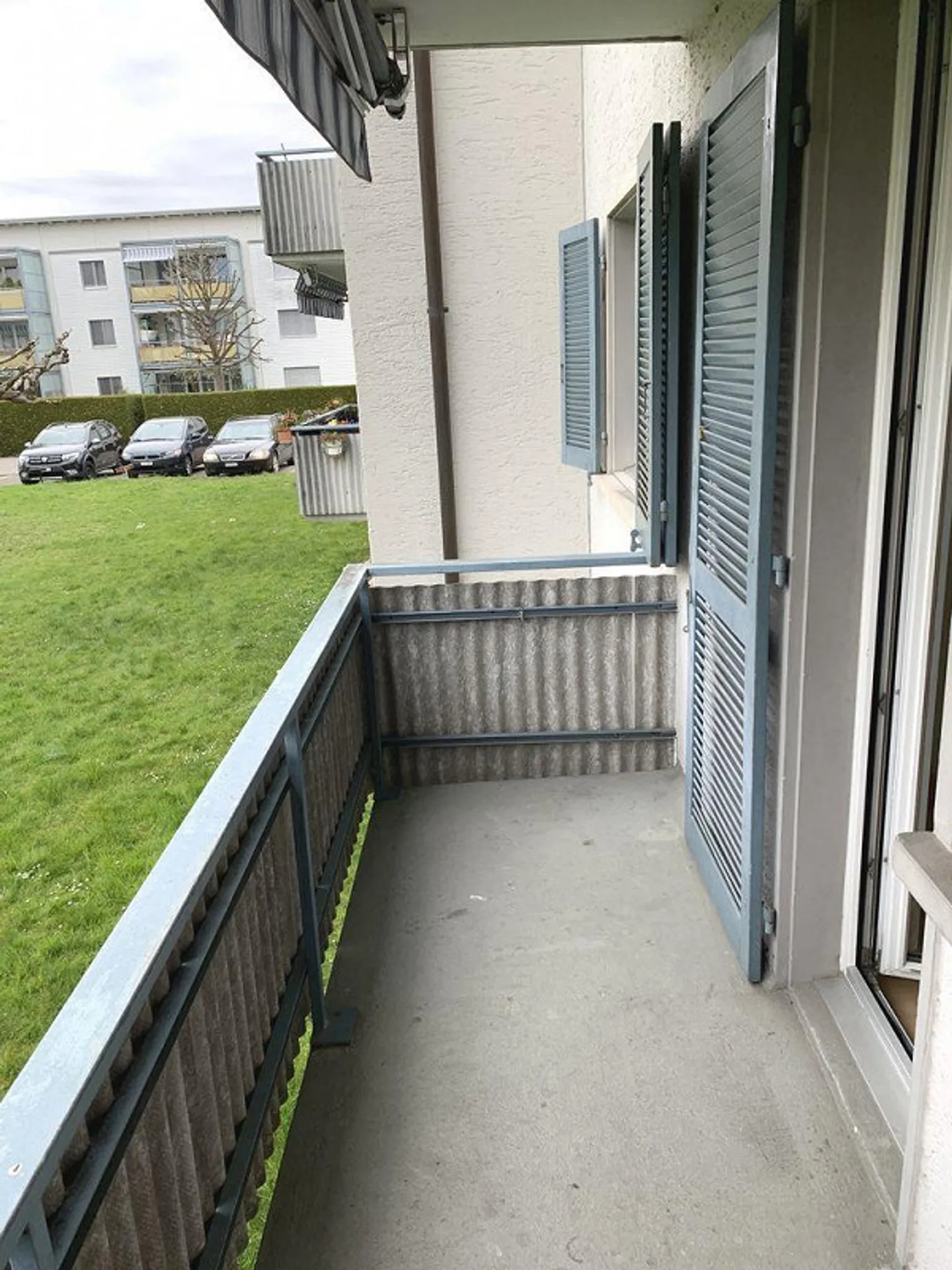 Living in the city yet in the green - Photo 2 of 13