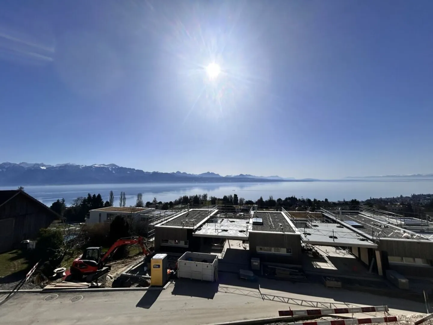 Villa Éblouissante avec Vue sur le Lac - Photo 6 sur 10